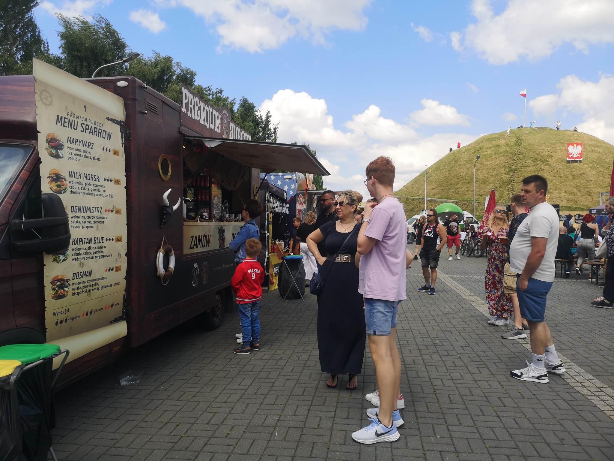 Zlot Food Trucków przy Kopcu