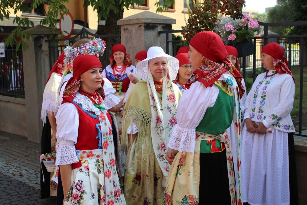 Pielgrzymka Stanowa Kobiet i Dziewcząt do Piekar Śląskich