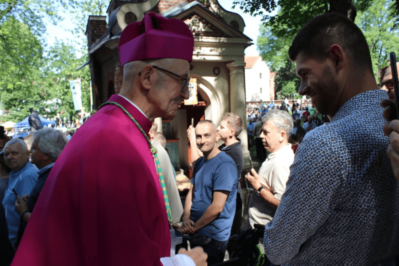 Pielgrzymka mężczyzn do Piekar Śląskich